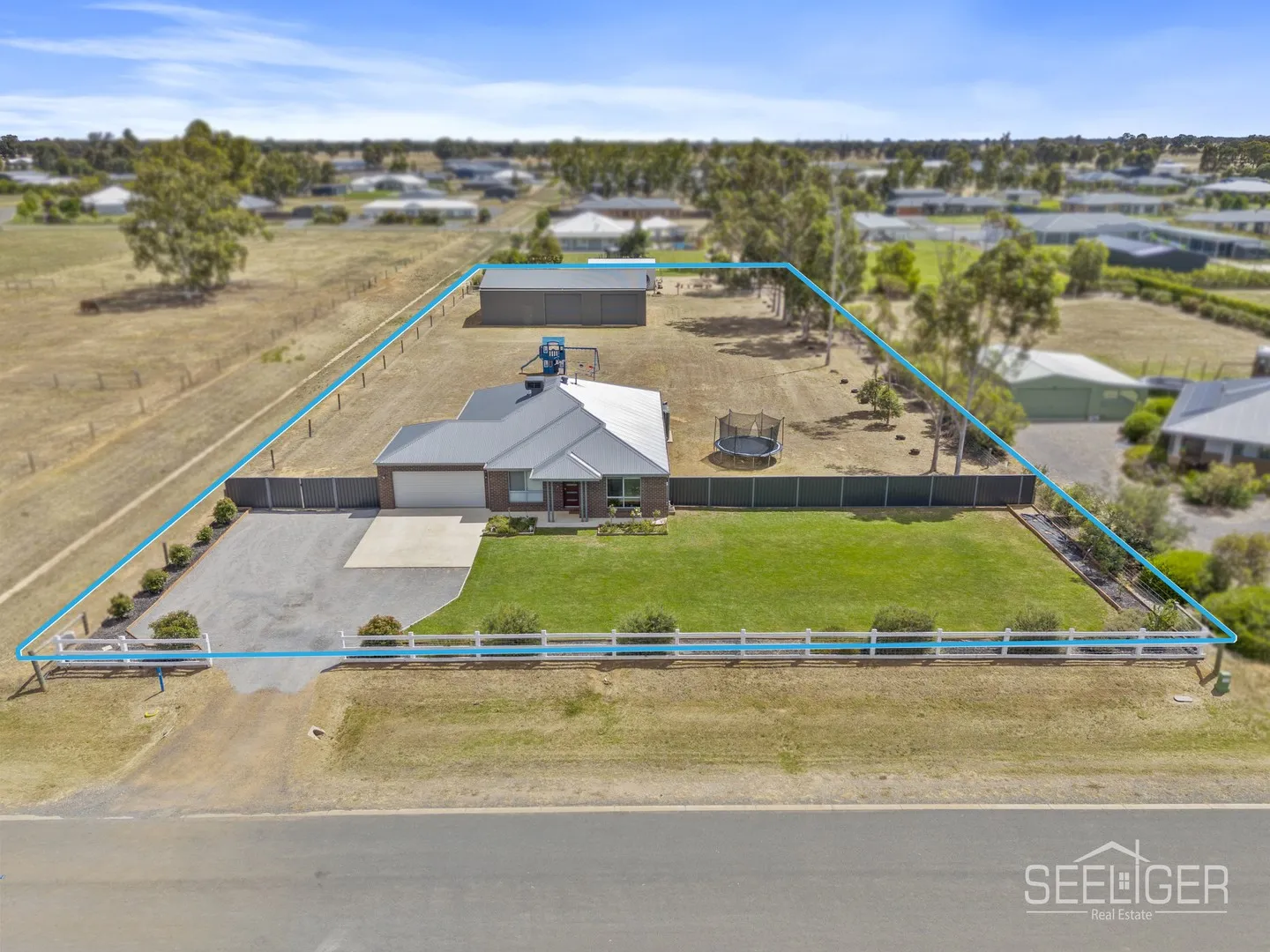 Family Acreage, Shed Heaven & Lake Lifestyle, Mulwala