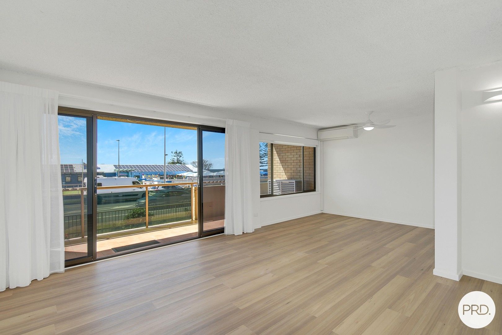 3 bedrooms Apartment / Unit / Flat in 1/132 Marine Parade KINGSCLIFF NSW, 2487