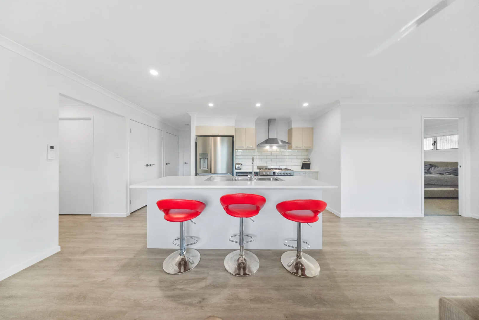 Additional image 3 of 72 Woodland Drive, Southside QLD 4570