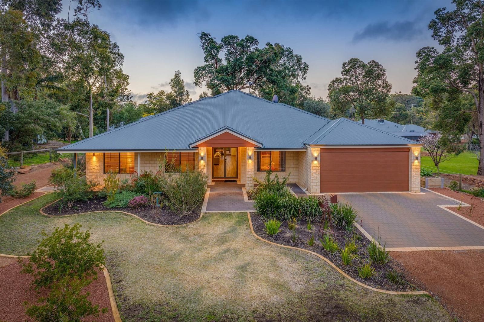 97 Heath Road, Roleystone WA 6111, Image 2