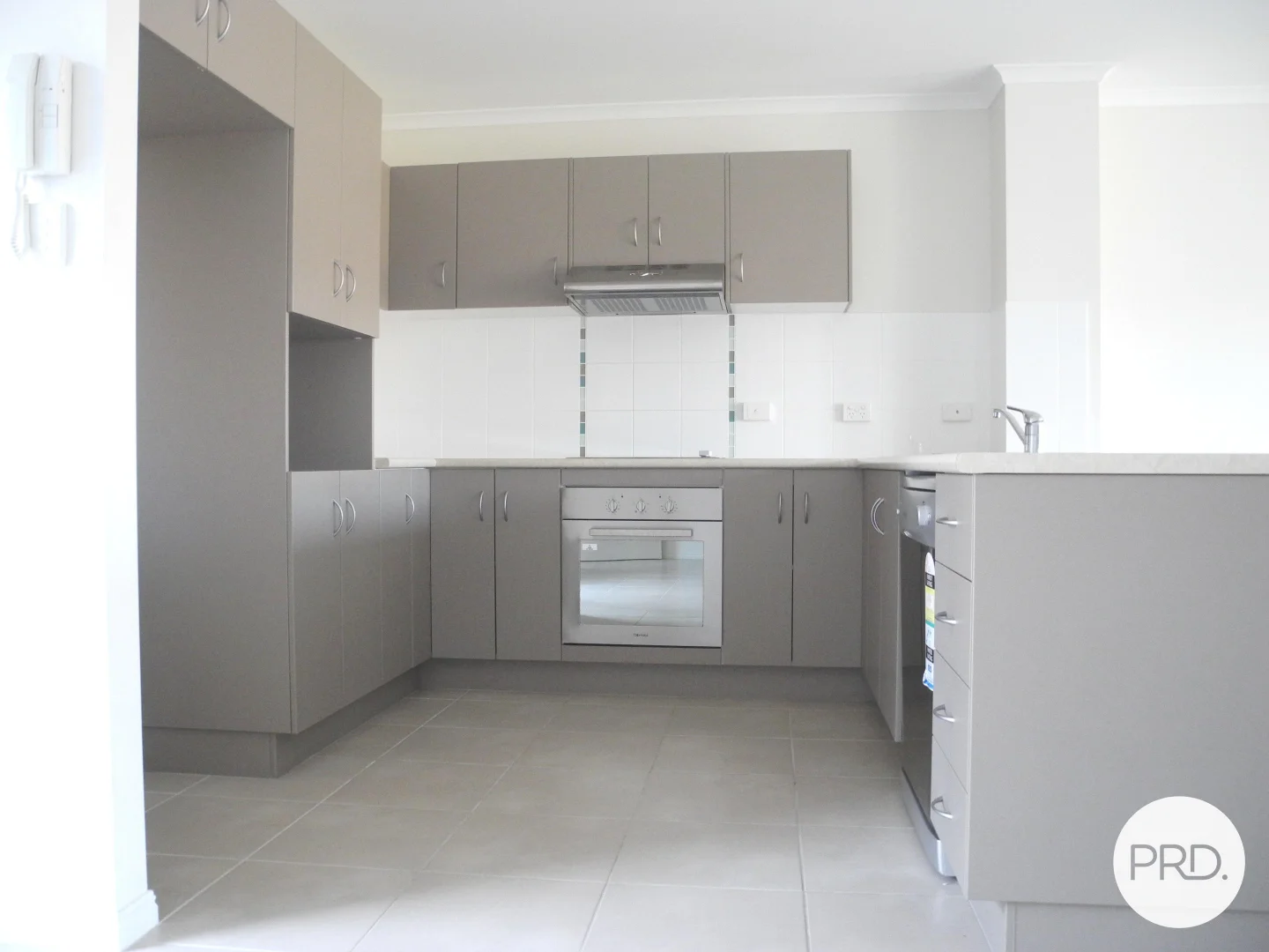 Additional image 5 of 2/10 Arthur Street, Boyne Island QLD 4680