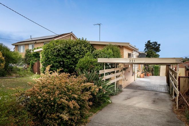 Picture of 221 Johnstone Street, WESTMEADOWS VIC 3049