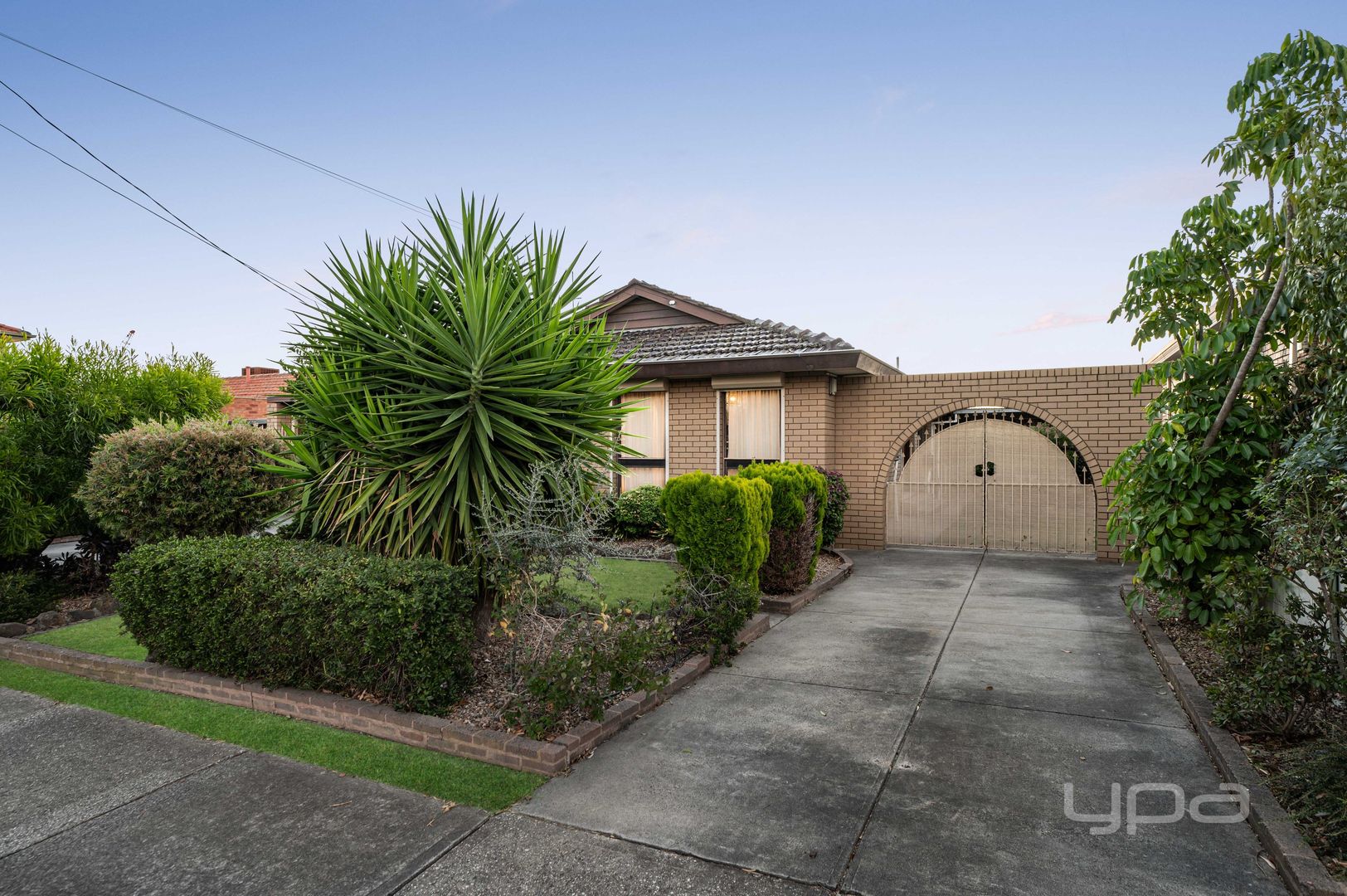 31 Broadmeadows Road, Tullamarine VIC 3043, Image 2