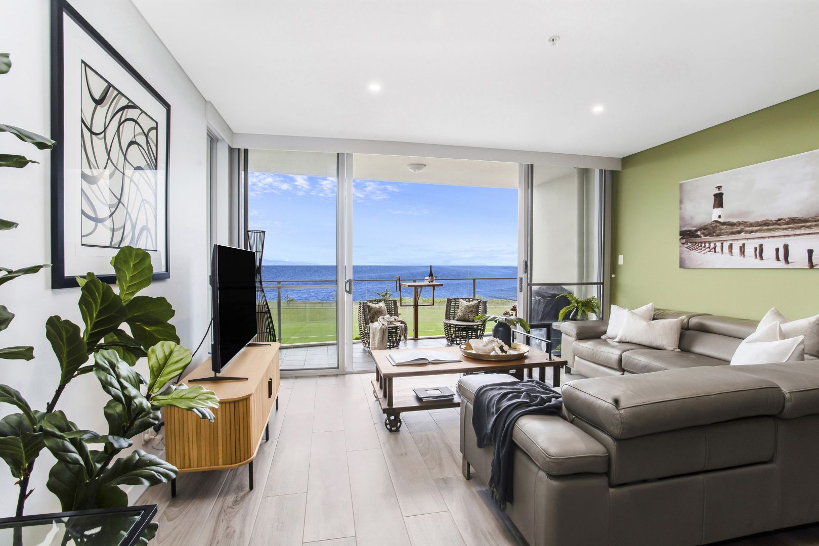39/62 Harbour Street, Wollongong NSW 2500, Image 1