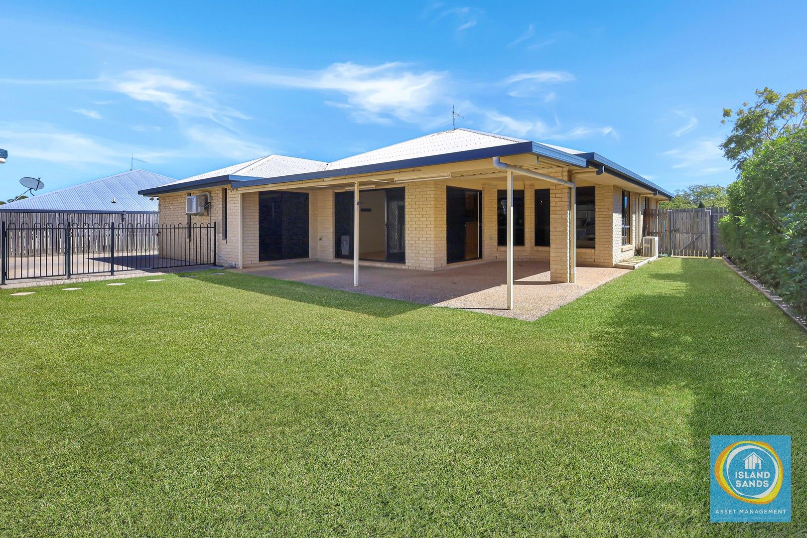4 bedrooms House in 55 Whitbread Road CLINTON QLD, 4680