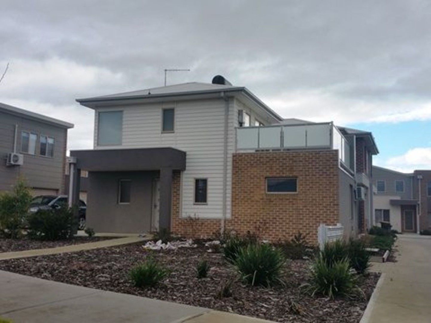 1 bedrooms Townhouse in 40/1-11 Hyde Park Avenue CRAIGIEBURN VIC, 3064