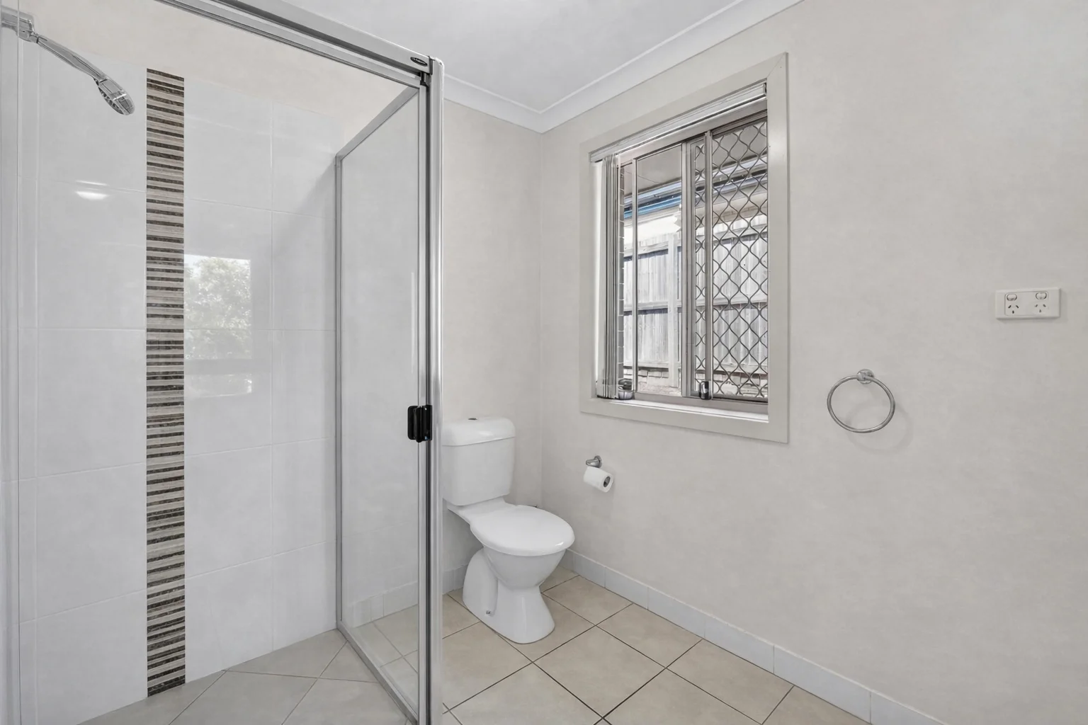 Additional image 10 of 5 Rothbury Avenue, Holmview QLD 4207