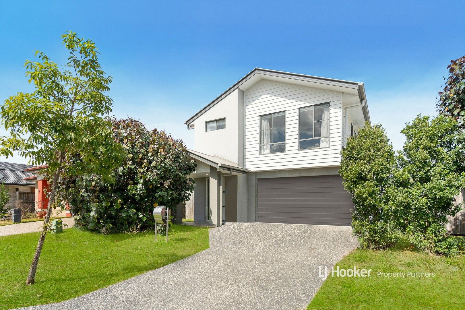 4 bedrooms House in 27 Koel Street PALLARA QLD, 4110