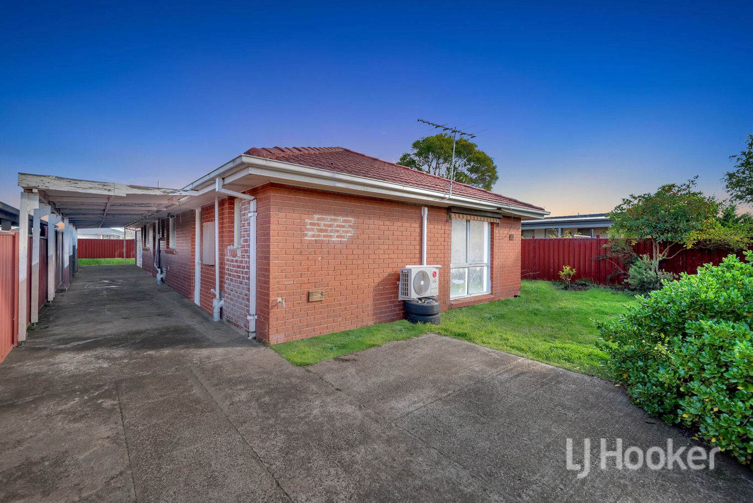 23 Stewart Crescent, Rockbank VIC 3335 Domain