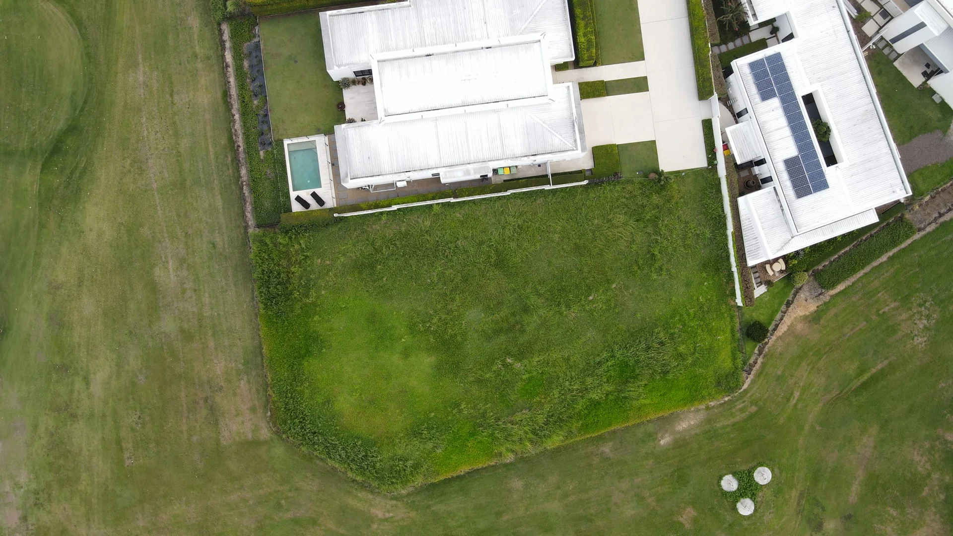 Benowa QLD 4217 photo 3