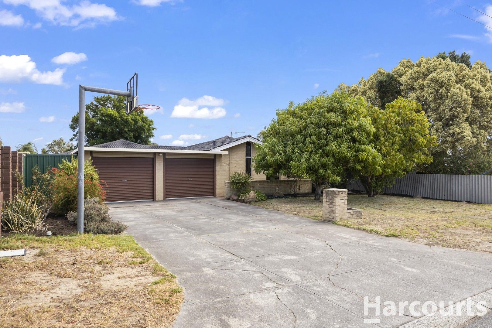 3 Boronia Close, Camillo WA 6111, Image 0