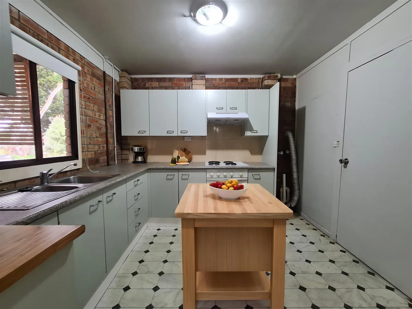 Additional image 2 of 23a Emperor Place, Kenthurst NSW 2156