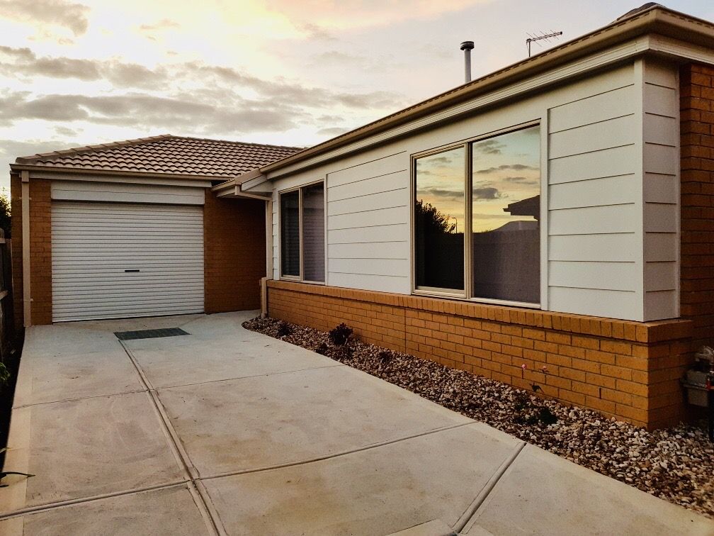 4 bedrooms House in 60B Lake View Crescent ST LEONARDS VIC, 3223