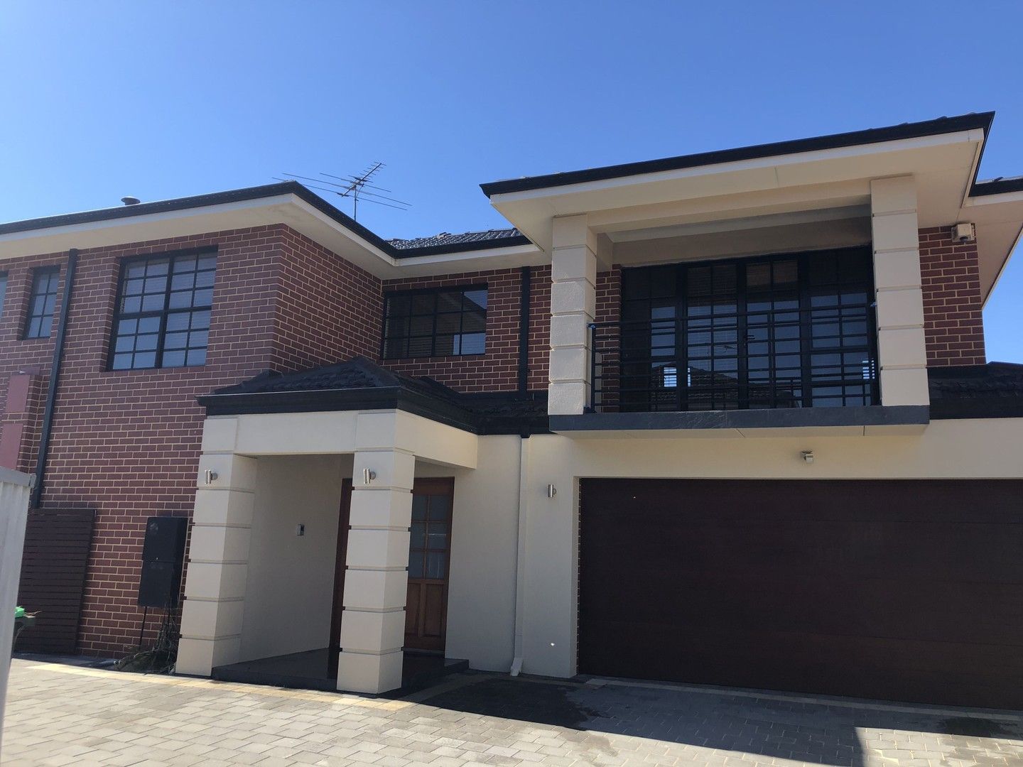 3 bedrooms Townhouse in 35A Wesley Street BALCATTA WA, 6021