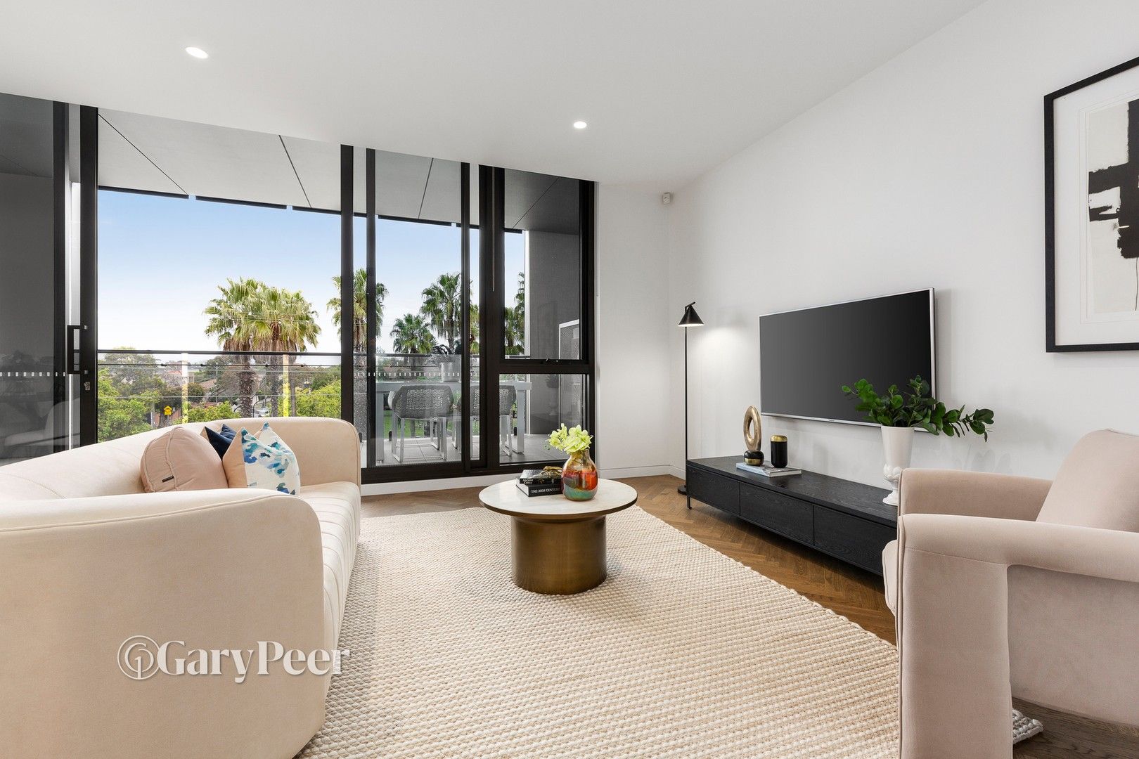 2 bedrooms Apartment / Unit / Flat in 105/1A Sebastopol Street CAULFIELD NORTH VIC, 3161
