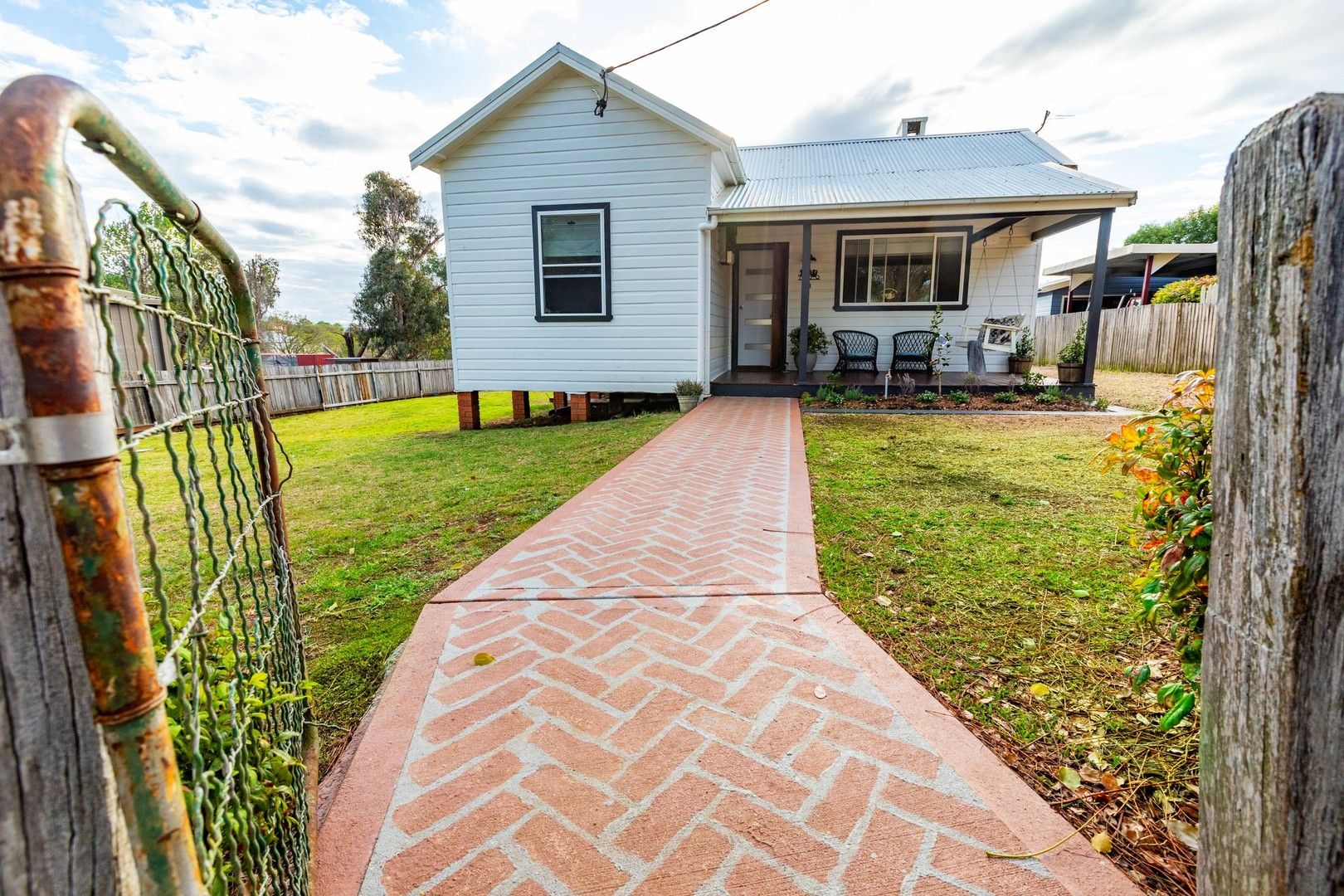 11 Short Street, Aberdeen NSW 2336, Image 2