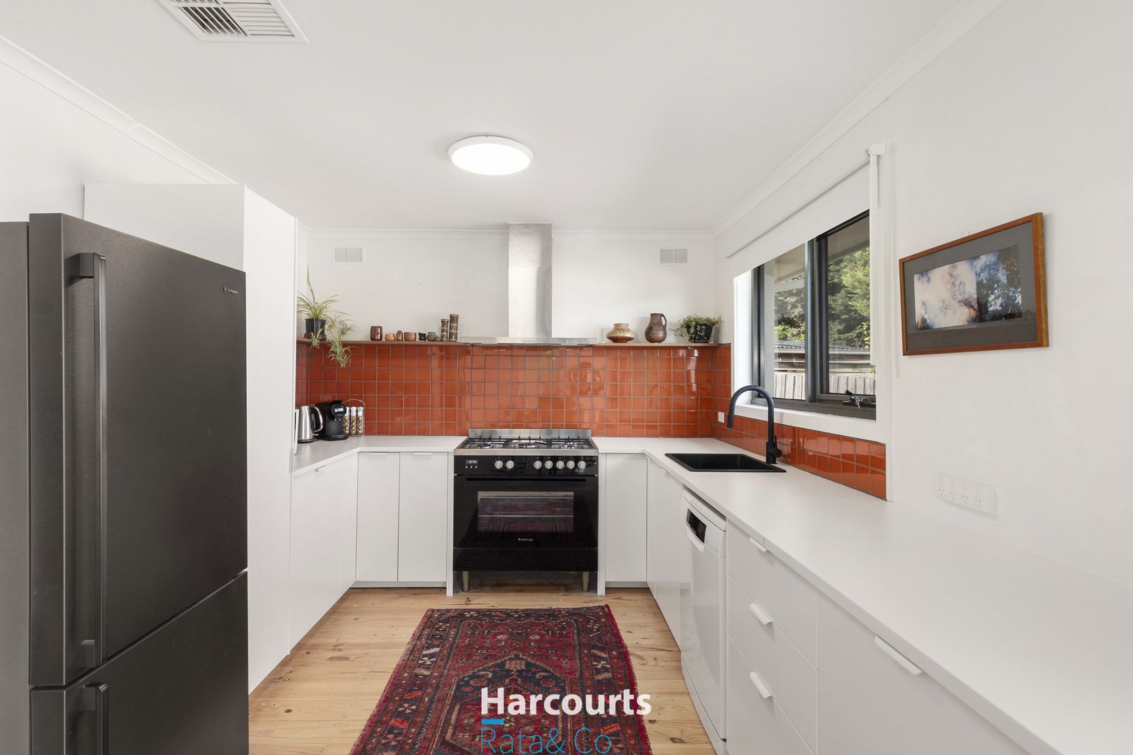 9 Winter Court, Mill Park VIC 3082, Image 2