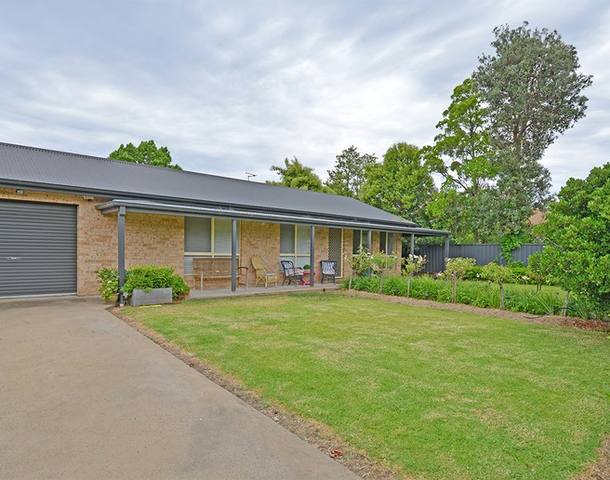 73 Cassilis Street, Coonabarabran NSW 2357