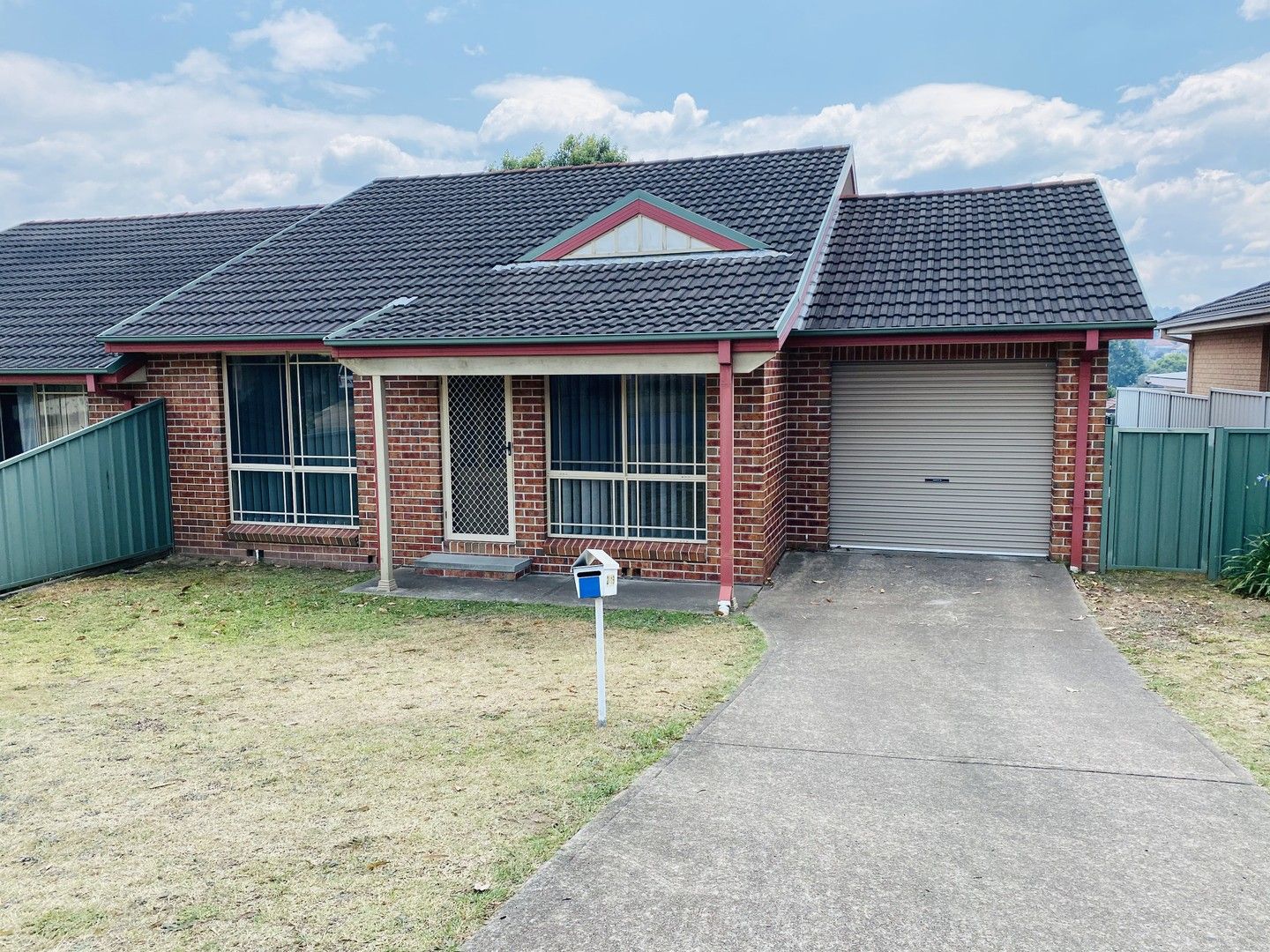 2 bedrooms Semi-Detached in 2/1B Pine Avenue CARDIFF NSW, 2285