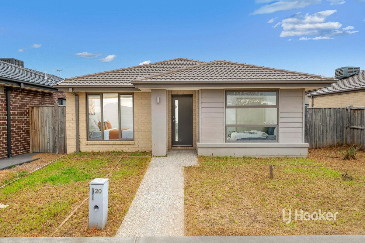 4 bedrooms House in 20 Maslin Walk POINT COOK VIC, 3030