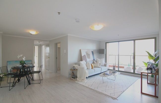 3 bedrooms Apartment / Unit / Flat in 601, Tower 1/600 Railway Parade HURSTVILLE NSW, 2220