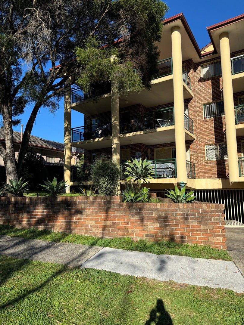 2 bedrooms Apartment / Unit / Flat in 3/11 Milton Street BANKSTOWN NSW, 2200