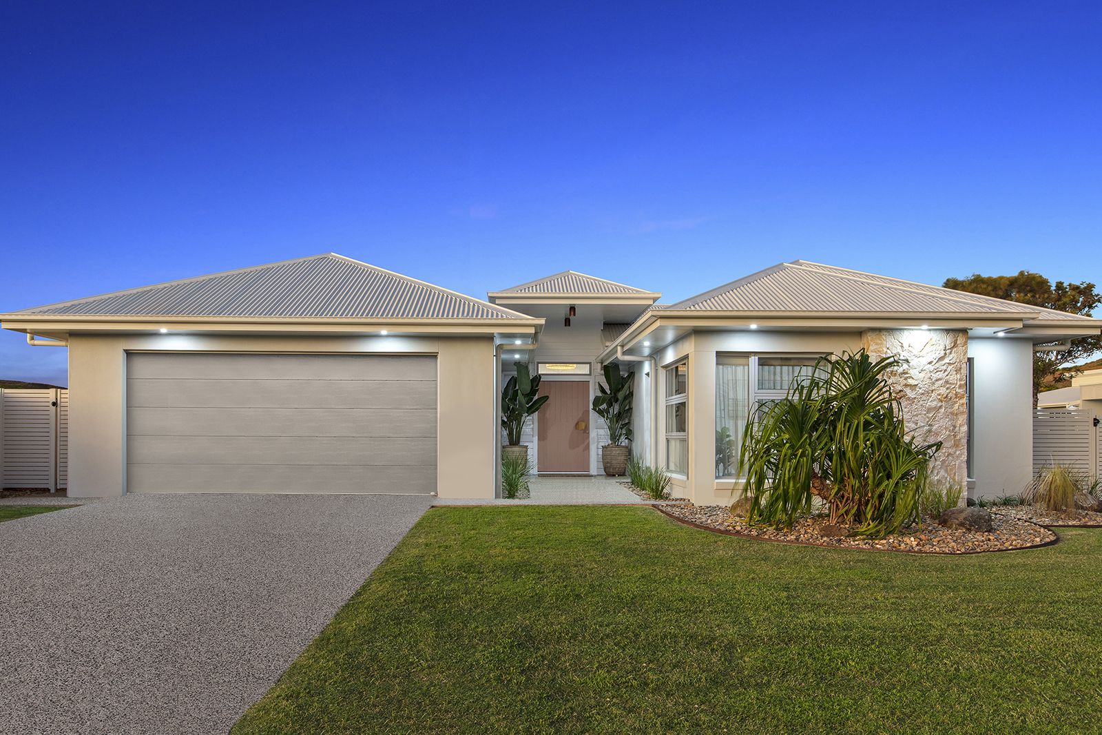 1 Viewpoint Street, Shoal Point QLD 4750, Image 0