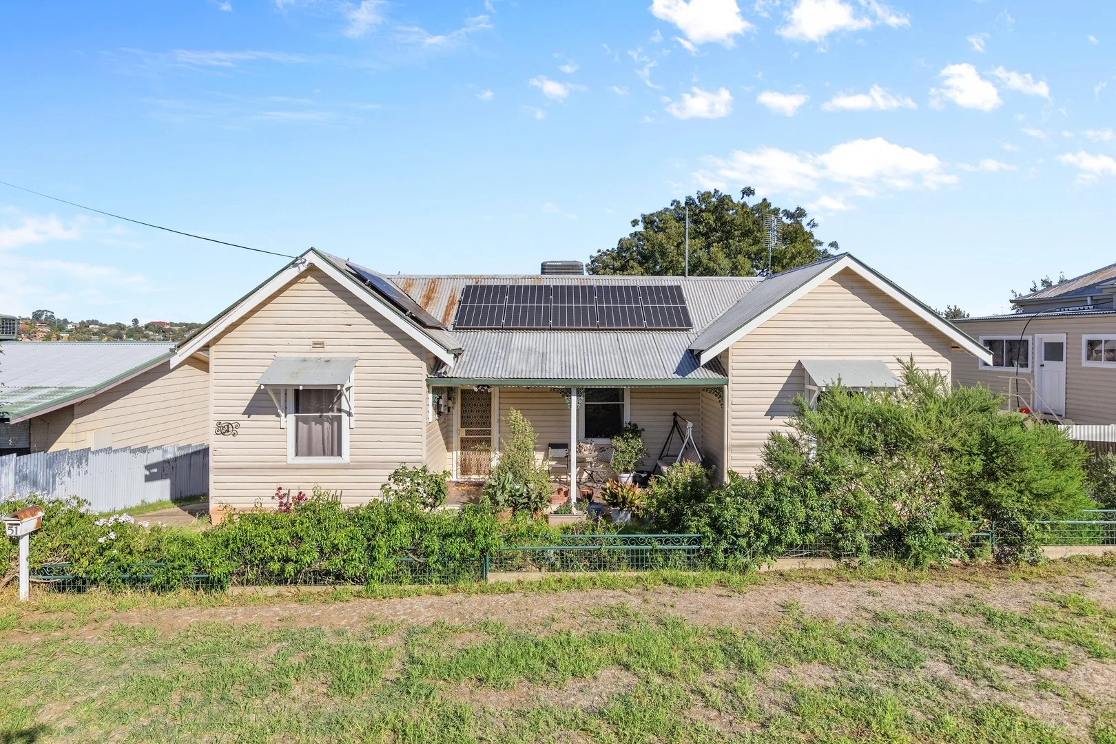 51 Commins Street, Junee NSW 2663