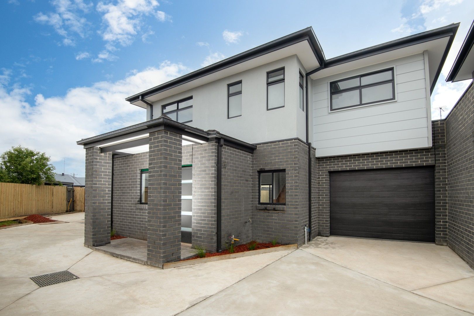 2/4 Cobargo Court, Norlane VIC 3214, Image 0