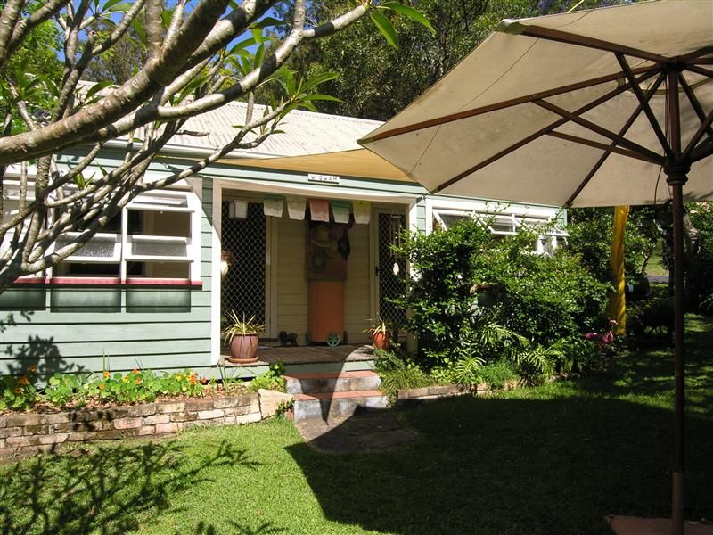 16 High View Rd, Pretty Beach NSW 2257, Image 0