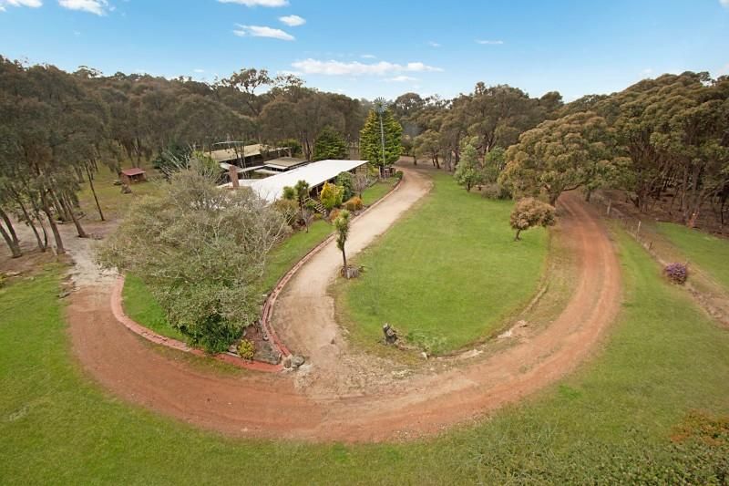 20 Coopers Road, WILLOWMAVIN VIC 3764, Image 1