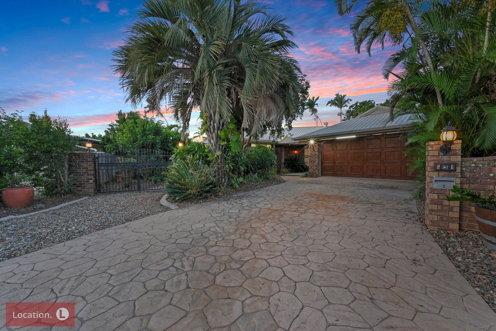 5 bedrooms House in 3 Nagle Court BARGARA QLD, 4670