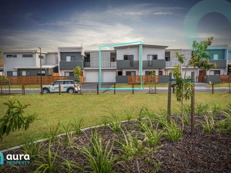 3 bedrooms Townhouse in 37 Adelaide Circuit BARINGA QLD, 4551