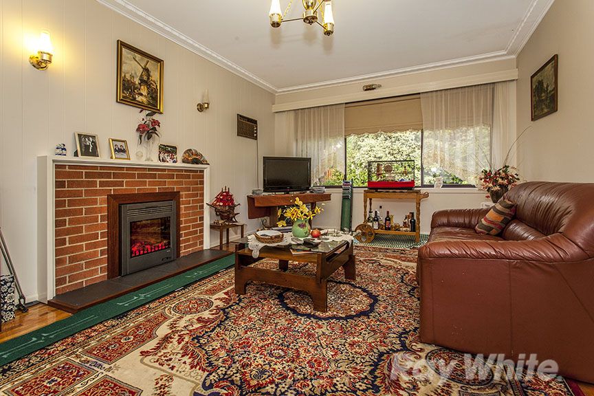 8 Dampier Grove, Mitcham VIC 3132, Image 1