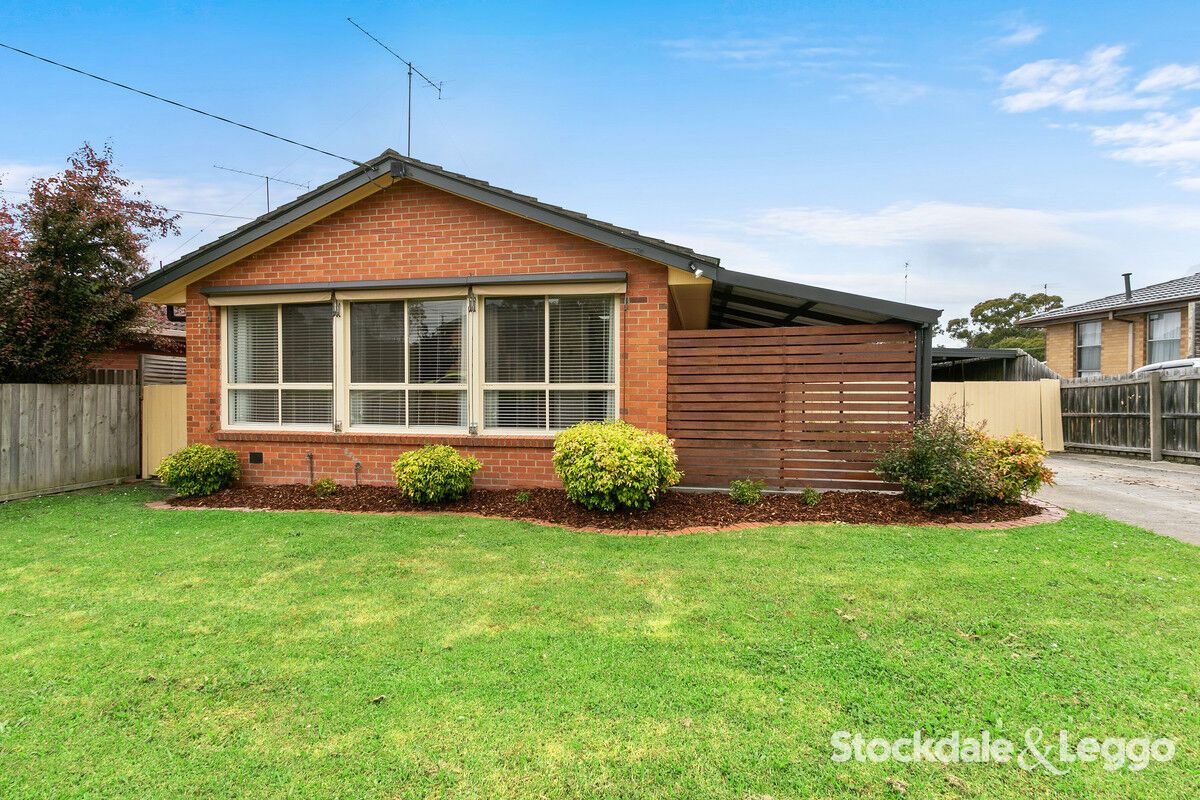 18 Dunbar Grove, Churchill VIC 3842, Image 1