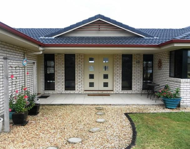 11 Yappa Court, Lake Clarendon QLD 4343