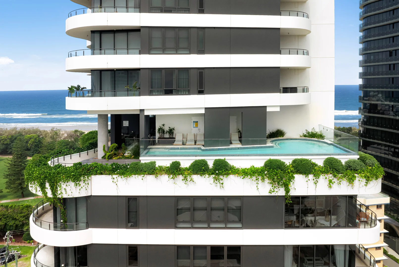 Additional image 11 of 701/4-6 Alexandra Avenue, Mermaid Beach QLD 4218