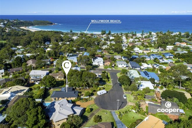 Picture of 2 Fairview Place, MOLLYMOOK NSW 2539