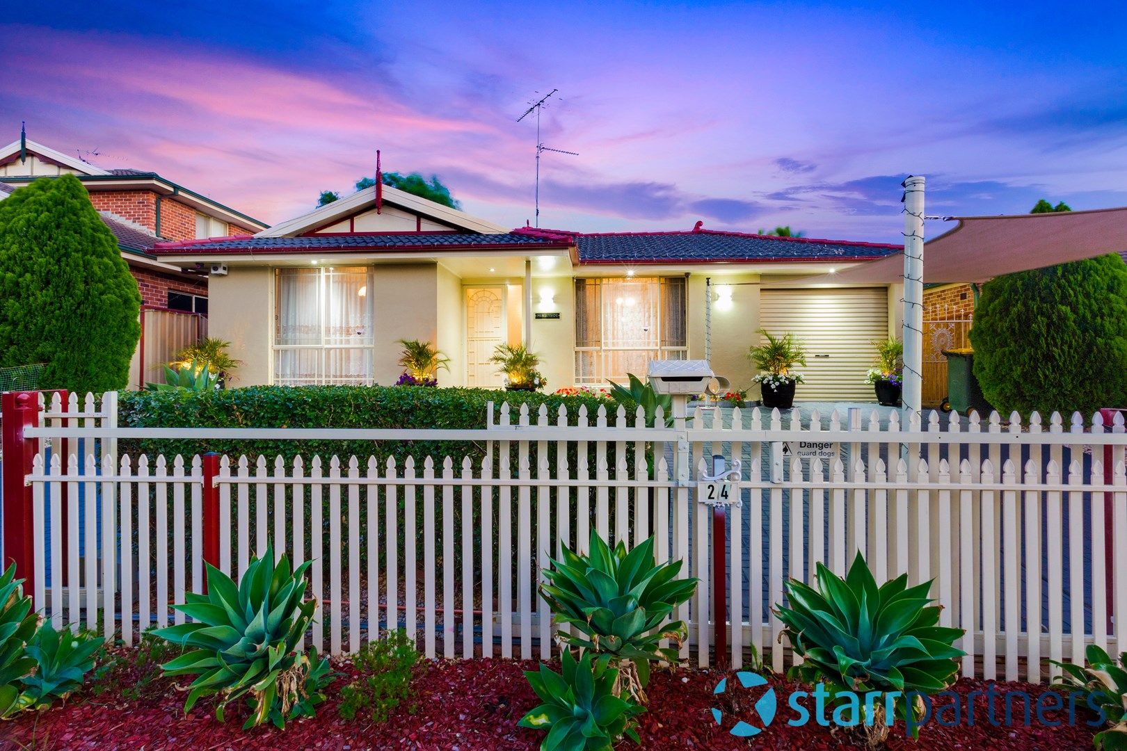 24 Thompson Crescent, Glenwood NSW 2768, Image 0