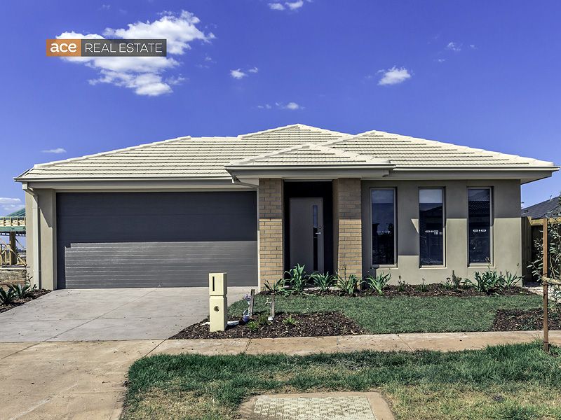 16 Quarters Street, Rockbank VIC 3335, Image 0