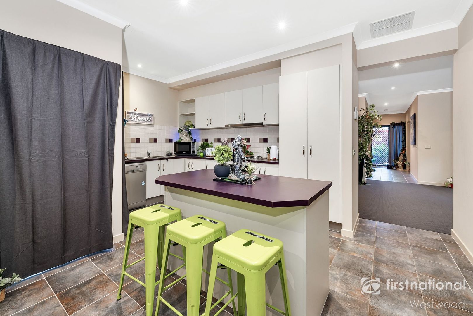 19 Nottingham Crescent, Tarneit VIC 3029, Image 1