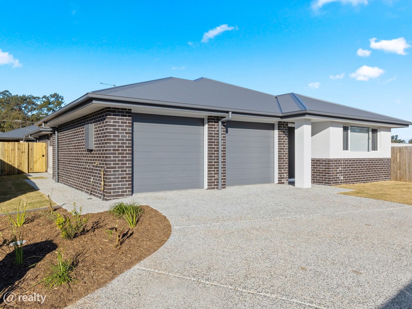 5 bedrooms Semi-Detached in 5 Kambu Close KARALEE QLD, 4306
