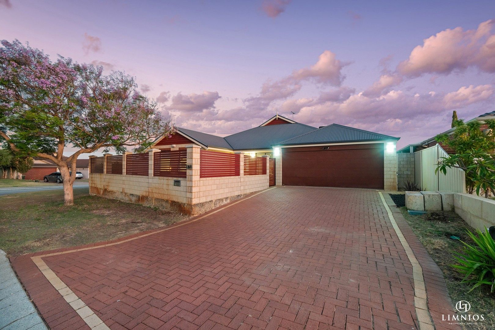 4 bedrooms House in 188 St Stephens Crescent TAPPING WA, 6065