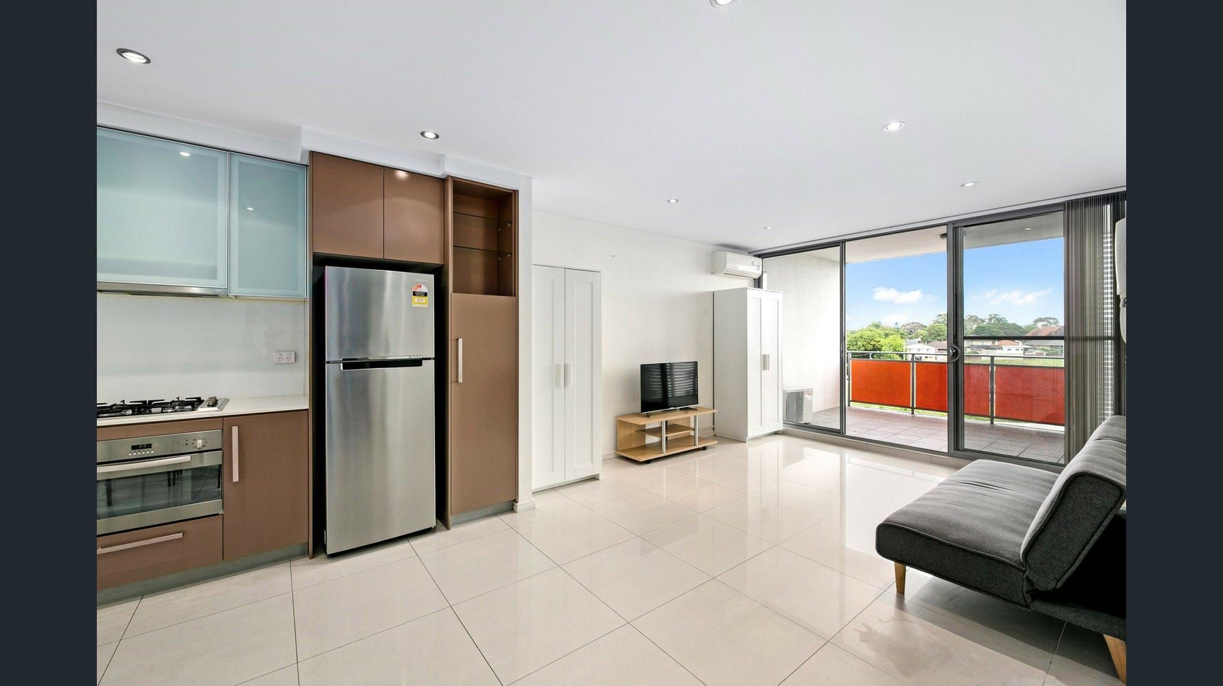1 bedrooms Apartment / Unit / Flat in 707/39 Cooper Street STRATHFIELD NSW, 2135