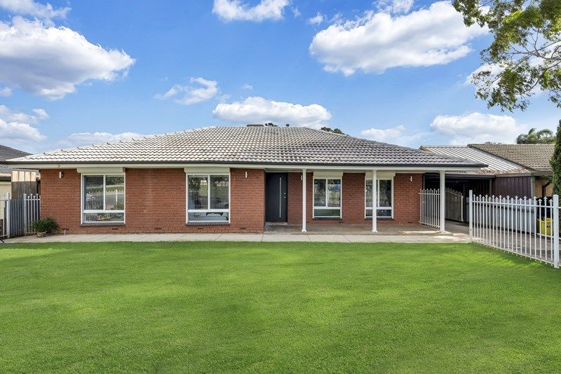 4 bedrooms House in 27 Martins Road SALISBURY DOWNS SA, 5108