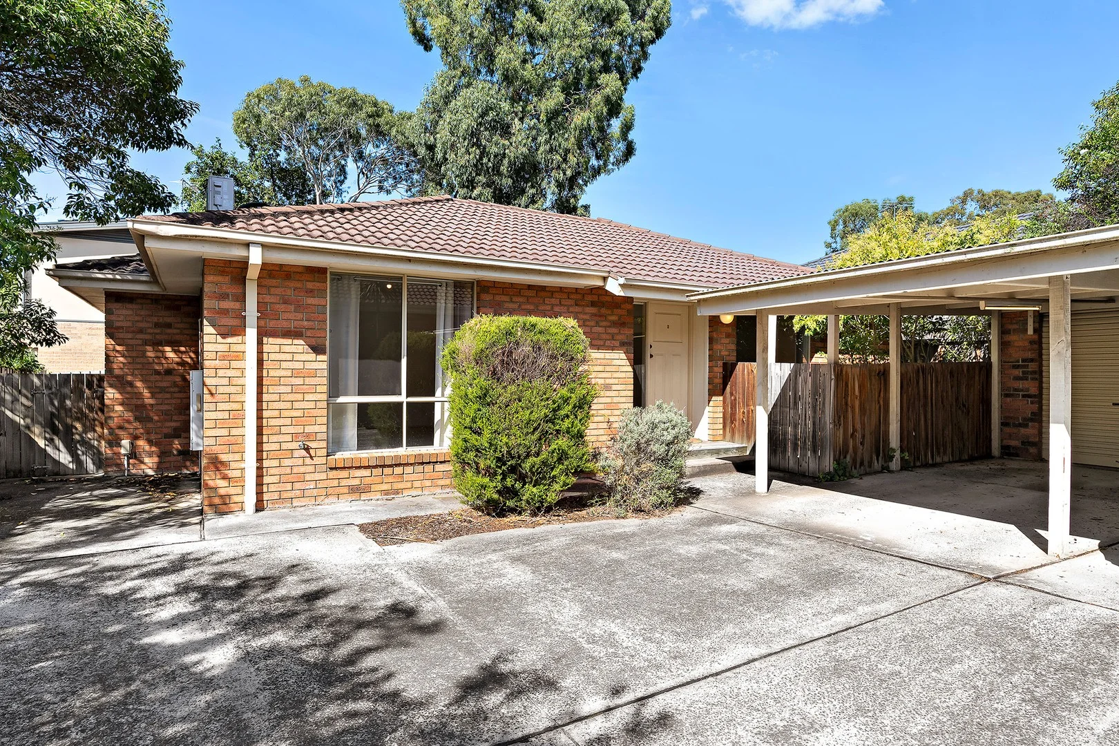 2/18 Hart Avenue, Greensborough VIC 3088