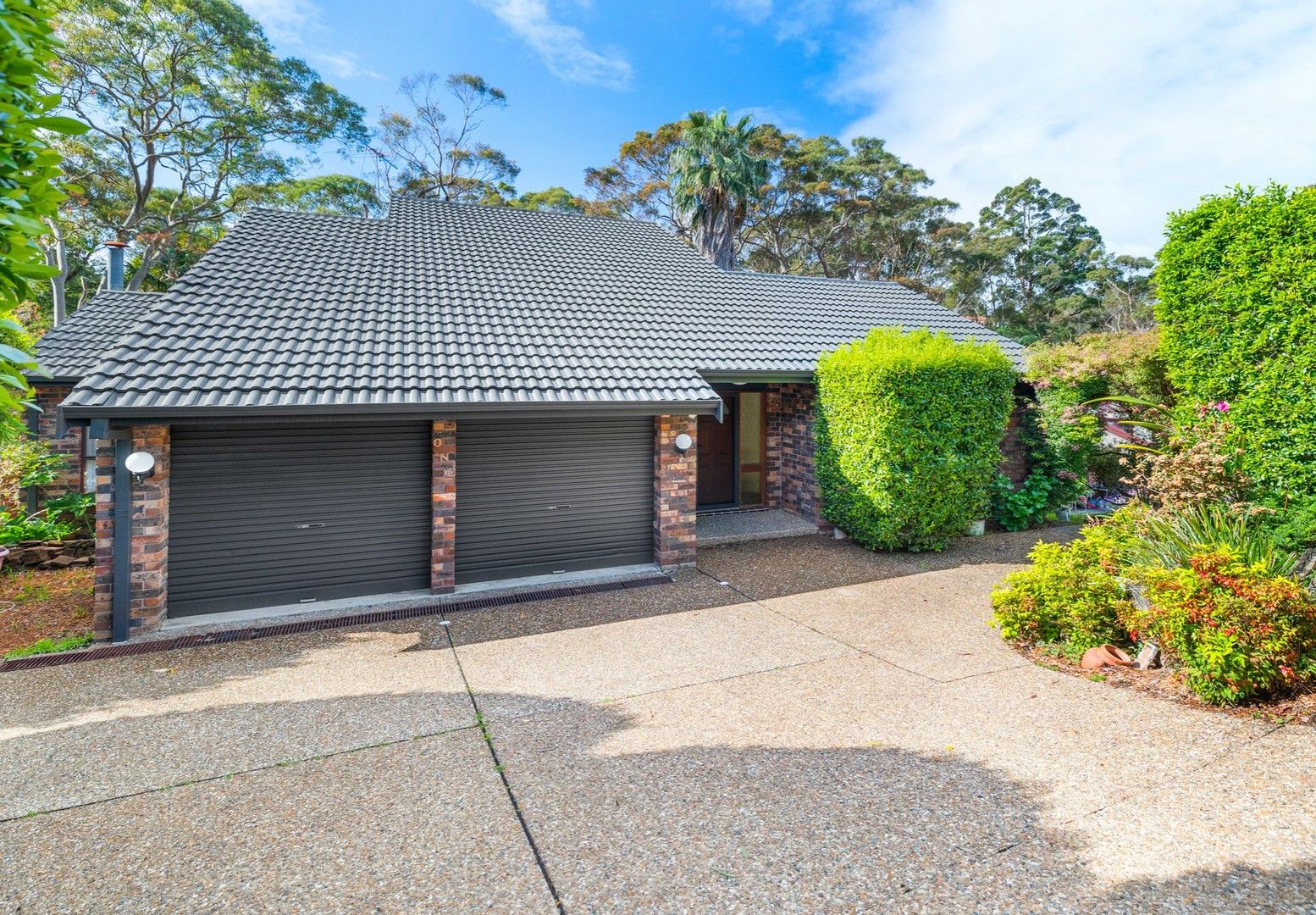 1 Cato Place, Illawong NSW 2234, Image 0