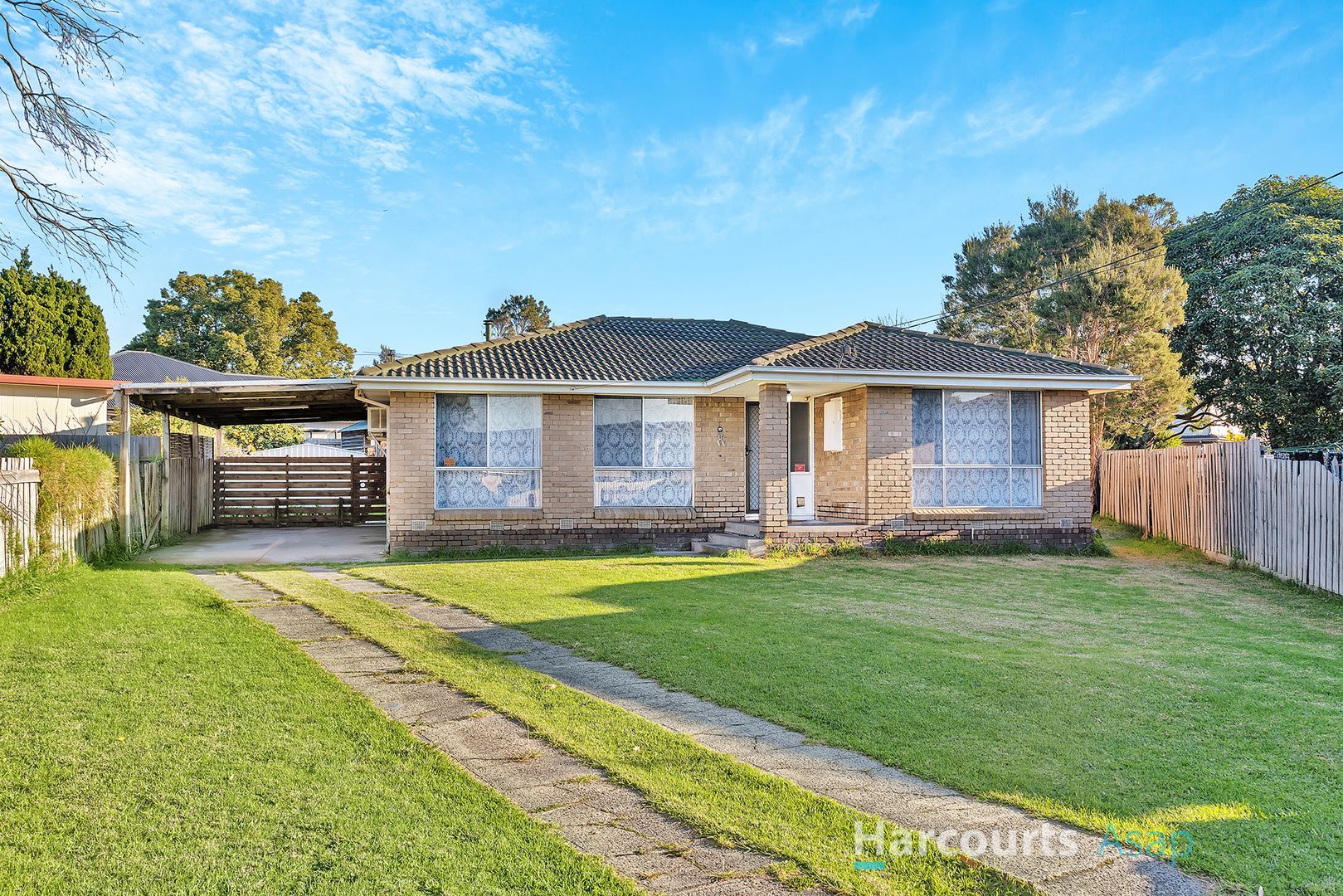 4 Glen Court Hampton Park VIC 3976 Domain