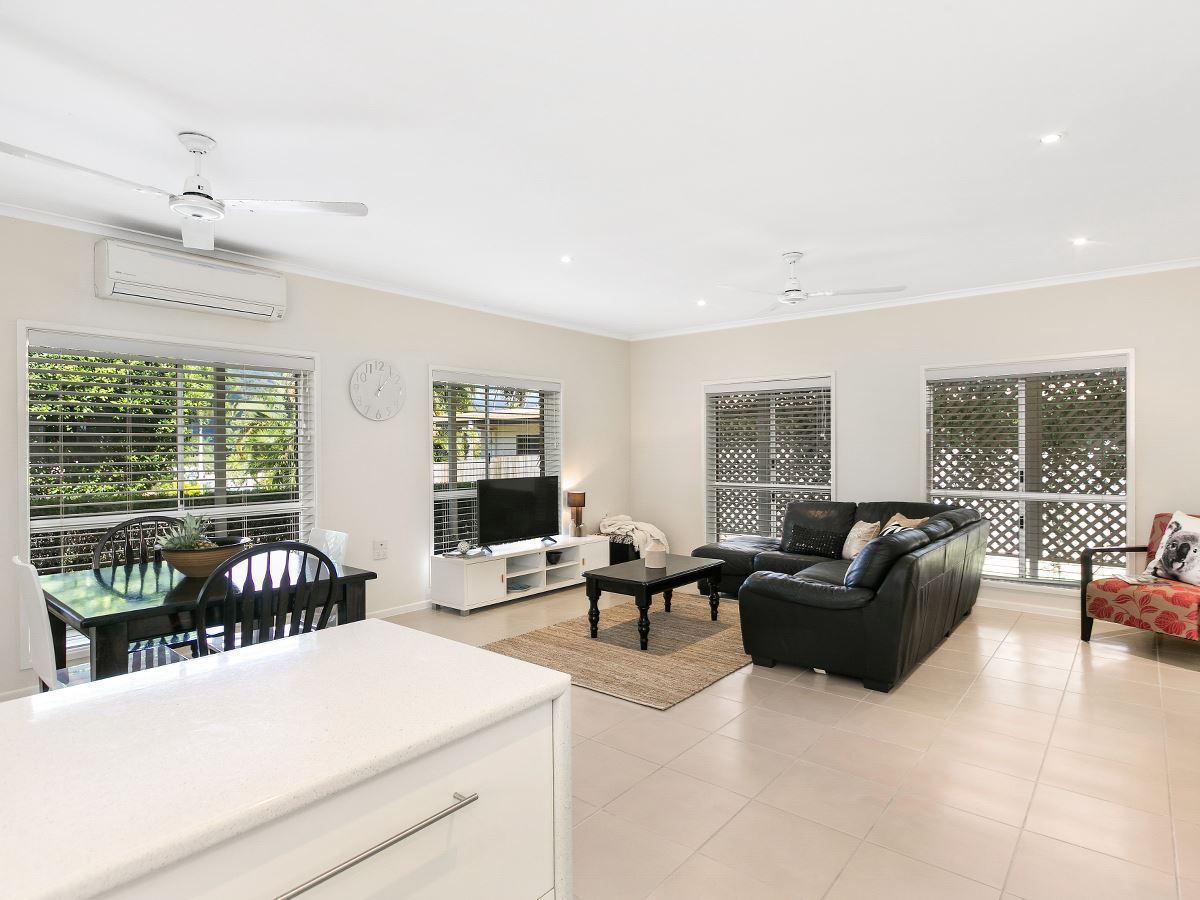 11 Adam Drive, Brinsmead QLD 4870, Image 2