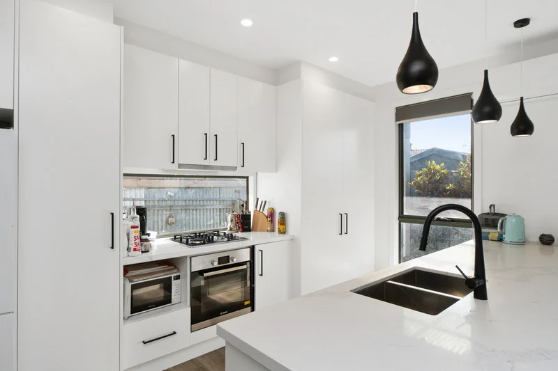 Additional image 2 of 2/11 Rosemary Crescent, Frankston North VIC 3200